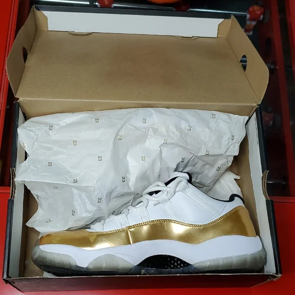 ??5Day Sale?? Jordan 11 retro (low) - www.swaaza.com display picture 1